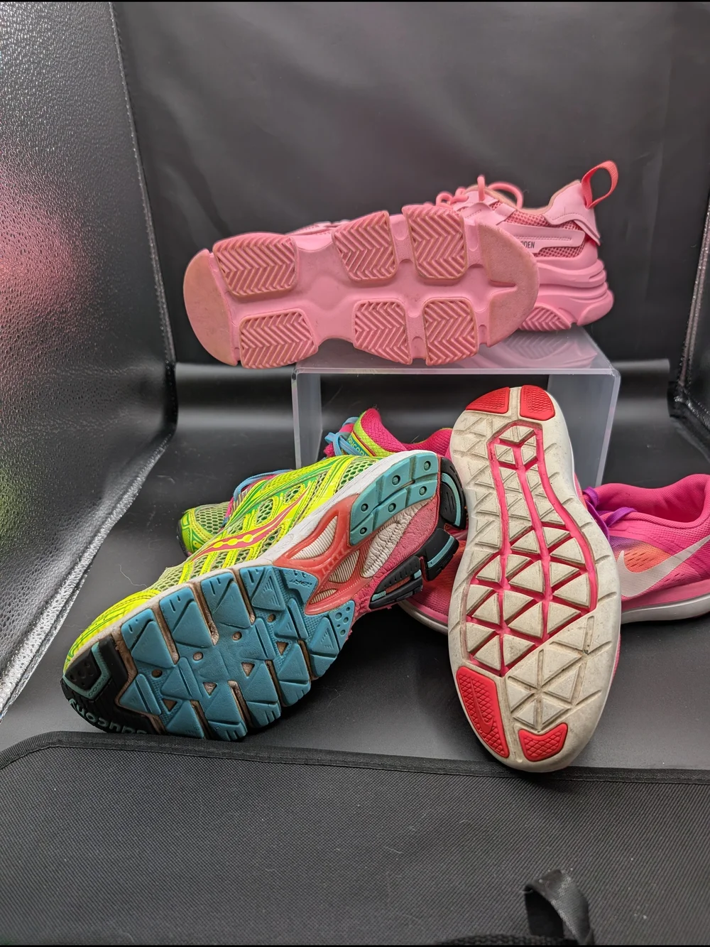Madden, Nike, Saucony steve madden